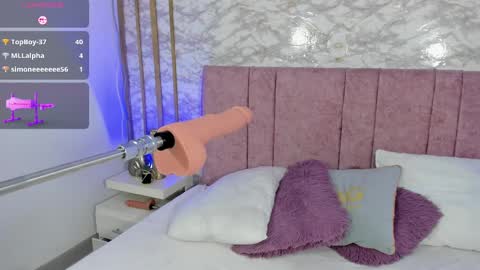 coraline hot18 online show from March 6, 6:37 pm