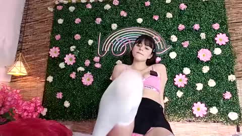Coraline uwu     Bienvenidos al dulce mundo de Coraline    Hola amores soy Coraline  Una chica  tierna juguetona online show from September 13, 12:21 am