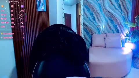 corall_tay1 online show from April 23, 11:42 am