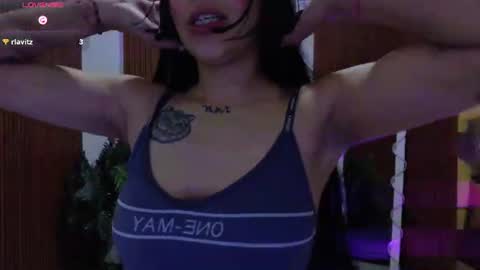 corall_tay1 online show from June 28, 11:49 am