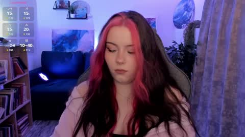 Snapshot of coramiel chatting on March 27, 8:26 am little girl who is always right or just Cora online show from March 27, 8:26 am