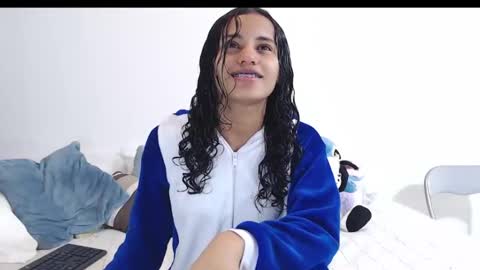 Snapshot of corey_bless chatting on October 25, 11:29 am Corey Bless online show from October 25, 11:29 am