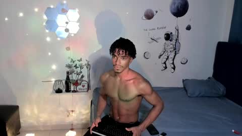 CoreyGlover online show from September 28, 9:58 am