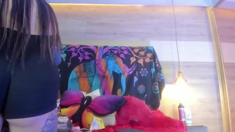 Cori online show from March 22, 4:05 am