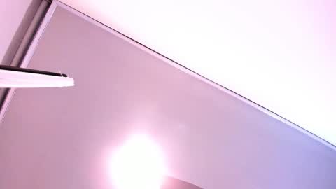 Snapshot of corina_taylor12 chatting on March 27, 12:05 pm corina_taylor12 online show from March 27, 12:05 pm