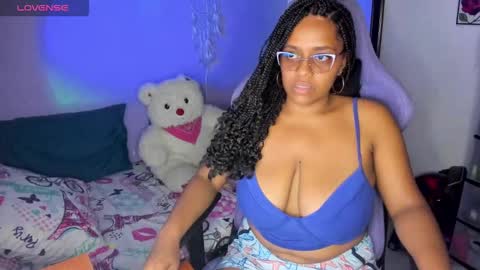 corina online show from October 16, 12:33 am