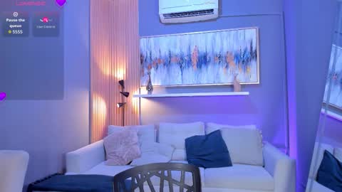 Snapshot of corinnah chatting on November 1, 12:18 pm Cori online show from November 1, 12:18 pm