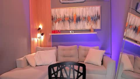 Snapshot of corinnah chatting on November 7, 12:16 pm Cori online show from November 7, 12:16 pm