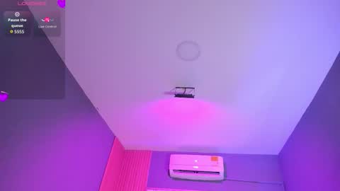 Snapshot of corinnah chatting on November 24, 12:05 pm Cori online show from November 24, 12:05 pm