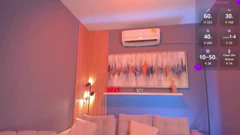 Snapshot of corinnah chatting on December 15, 10:19 am Cori online show from December 15, 10:19 am