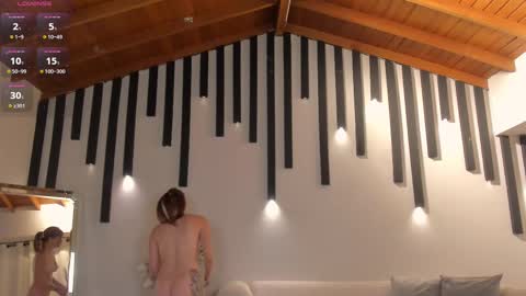 Snapshot of corinnerusso chatting on March 1, 10:02 am Corinne Russo online show from March 1, 10:02 am