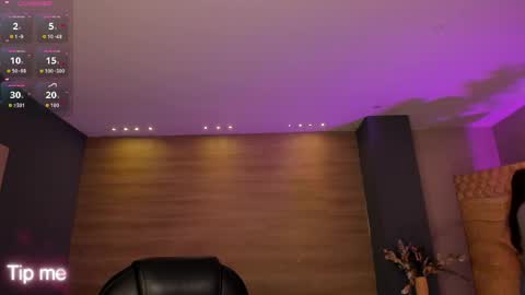 Corinne Russo online show from March 26, 12:55 pm