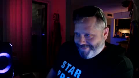 cornelious_ruckous online show from September 18, 1:18 am