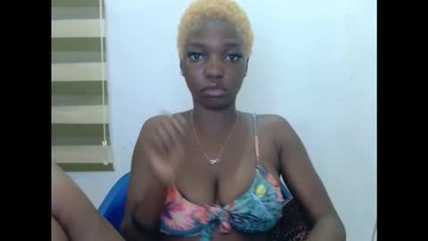 cornxcuntx online show from November 26, 11:17 pm