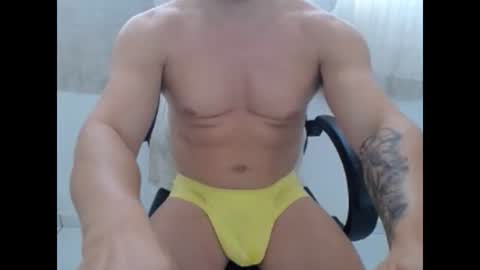 corolaxxl online show from October 6, 6:27 pm