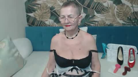 corssika online show from November 4, 7:35 pm