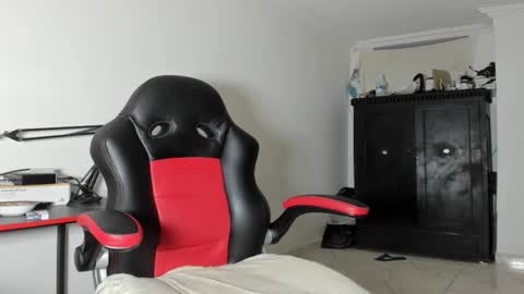 Corvis Xnc0012 online show from February 24, 11:21 am