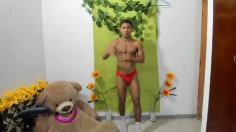 Ethan  online show from December 15, 10:47 pm