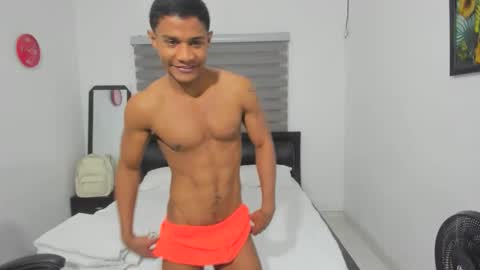 Snapshot of corzoethan chatting on February 20, 12:07 am Ethan online show from February 20, 12:07 am