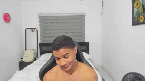 Snapshot of corzoethan chatting on March 2, 6:47 am Ethan online show from March 2, 6:47 am