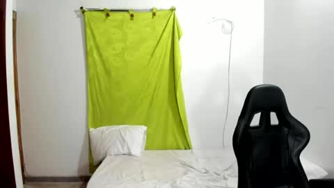 Ethan  online show from June 13, 12:52 am