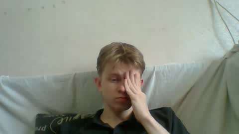 Andrew online show from April 28, 8:19 am