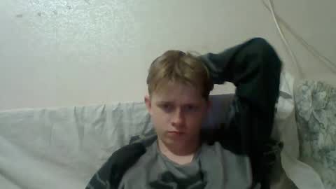 Andrew online show from April 28, 8:25 pm