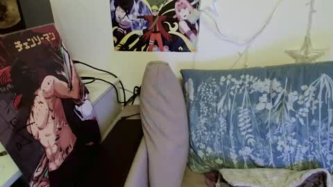 Snapshot of cosmonudes chatting on December 14, 5:58 pm Barry online show from December 14, 5:58 pm