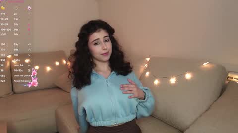 Luna online show from January 8, 7:05 pm