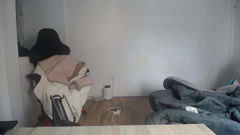 costantine helena24 online show from January 13, 1:49 pm