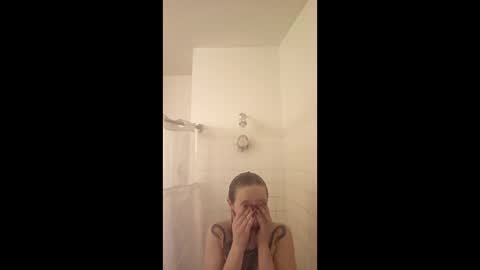 cottonmoufqueen online show from February 1, 6:17 pm