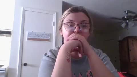 Snapshot of countryb57444 chatting on December 9, 8:23 pm countryb57444 online show from December 9, 8:23 pm