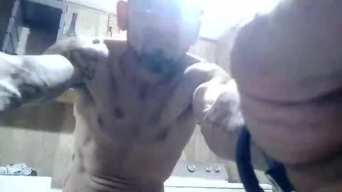 countryboy42225238 online show from December 2, 3:58 am