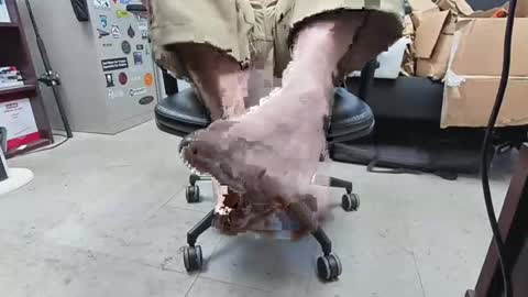 Snapshot of countryboy_10 chatting on March 12, 12:44 pm CountryBoy 10 online show from March 12, 12:44 pm