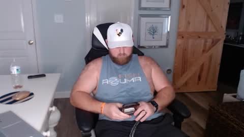 countrystrong35 online show from February 11, 5:07 pm