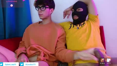 Couple hotFD online show from March 28, 5:07 am