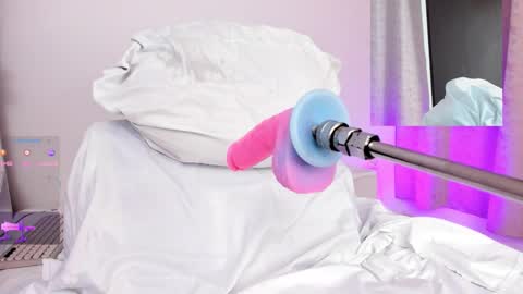 Snapshot of couple_naughty20 chatting on October 16, 1:45 pm Maria online show from October 16, 1:45 pm