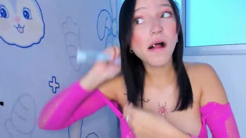 Snapshot of couple_no_limits22 chatting on November 26, 2:40 pm couple_no_limits22 online show from November 26, 2:40 pm