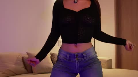Snapshot of couple_of_your_dreams_ chatting on March 29, 12:27 pm Kay online show from March 29, 12:27 pm