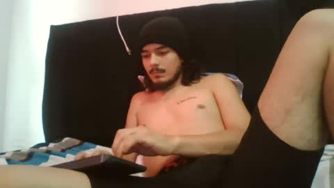 Snapshot of couplehot0917 chatting on June 13, 2:37 pm Lucia And Daniel online show from June 13, 2:37 pm