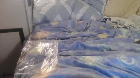 Snapshot of couplelovecam chatting on November 26, 11:33 am pantyhosesforme online show from November 26, 11:33 am