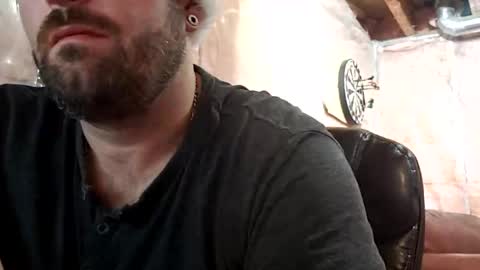 Snapshot of coupleoffantastics chatting on November 29, 10:40 am coupleoffantastics online show from November 29, 10:40 am