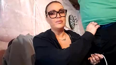 Snapshot of coupleoffantastics chatting on January 13, 7:02 am coupleoffantastics online show from January 13, 7:02 am