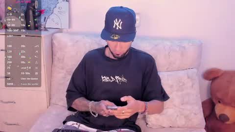 Emily  Andy online show from August 1, 3:06 am