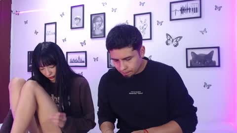 Snapshot of coupsextop chatting on February 13, 4:22 am Juli and Liam online show from February 13, 4:22 am