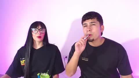 Snapshot of coupsextop chatting on October 26, 5:13 am Juli and Liam online show from October 26, 5:13 am