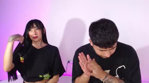 Snapshot of coupsextop chatting on February 1, 4:11 am Juli and Liam online show from February 1, 4:11 am