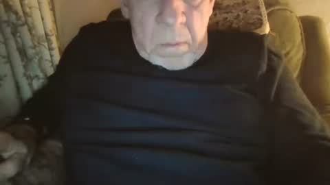 courieral1 online show from September 24, 5:22 am