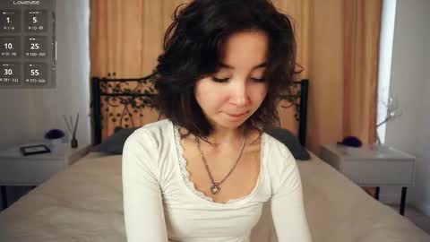 Snapshot of coventinaashfield chatting on September 21, 7:54 am Yui online show from September 21, 7:54 am