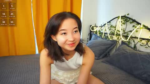 Snapshot of coventinaashfield chatting on November 2, 7:22 am Yui online show from November 2, 7:22 am